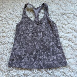 Lululemon tank top